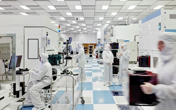 美国豪赌10亿美元押注量子芯片制造，IBM分拆公司Anderon赢得CHIPS研发大奖