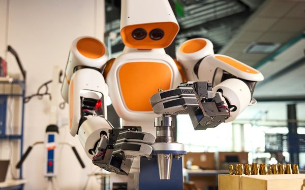 Walden Robotics携手丰田，打造实用型人形机器人