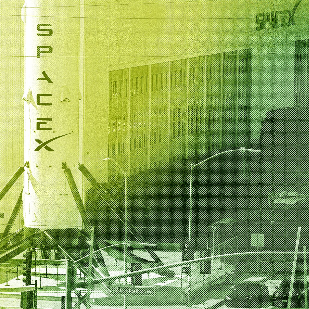 你可能已经拥有了SpaceX股票？Siri的AI改造，以及尼克斯老板的监控机器