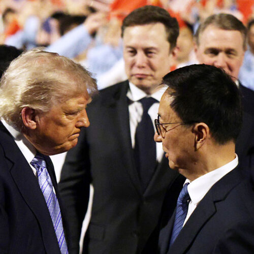 特朗普最后一刻取消AI行政令签署仪式，因顶级AI公司CEO拒绝出席